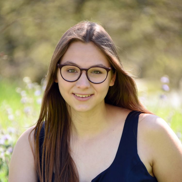 Claire McNerney, author image