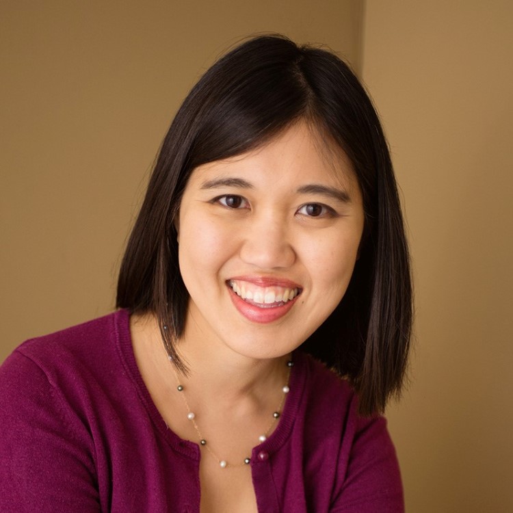 Vanessa Fogg, author image